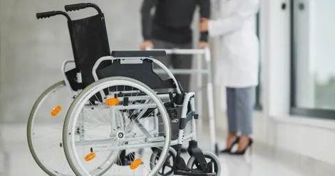 障害年金に税金はかからない｜2026年度の金額と障害者控除27万〜75万円の併用
